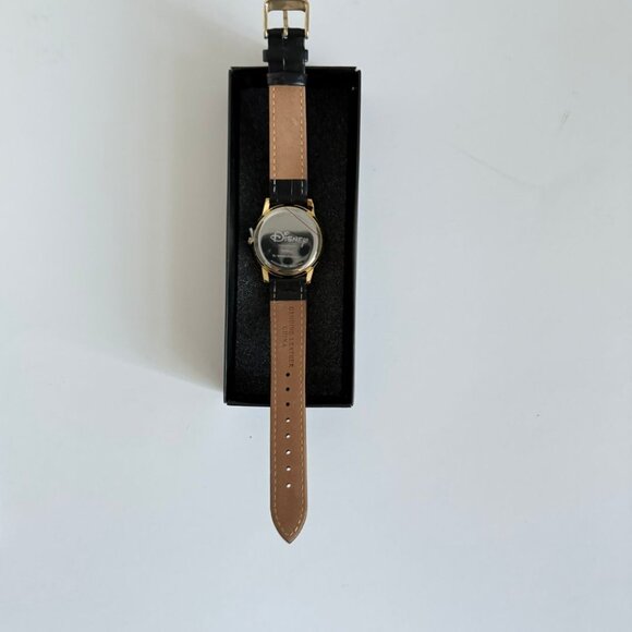 NWT - Disney Mickey Mouse Men's Gold Cardiff Alloy Watch - Picture 5 of 16